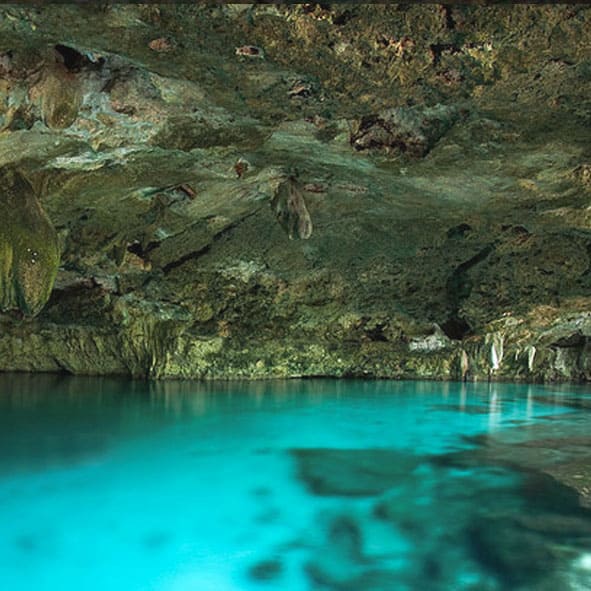 Cenotes de la Riviera Maya